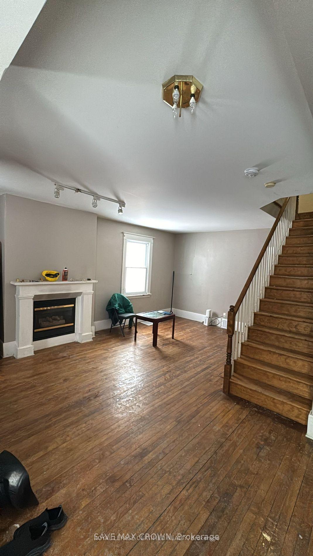 7-fairbairn-street-ottawa-ontario-x13827078
