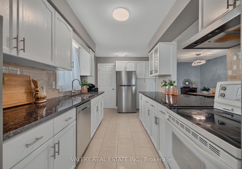 657-jacob-lane-waterloo-ontario-x13827090
