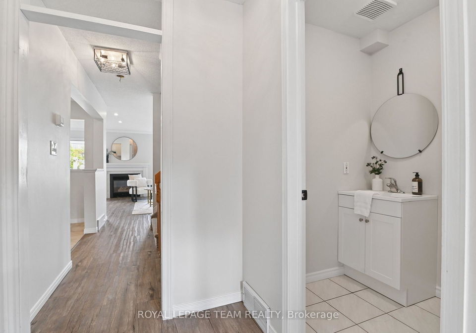 116-heritage-place-cornwall-ontario-x13827488
