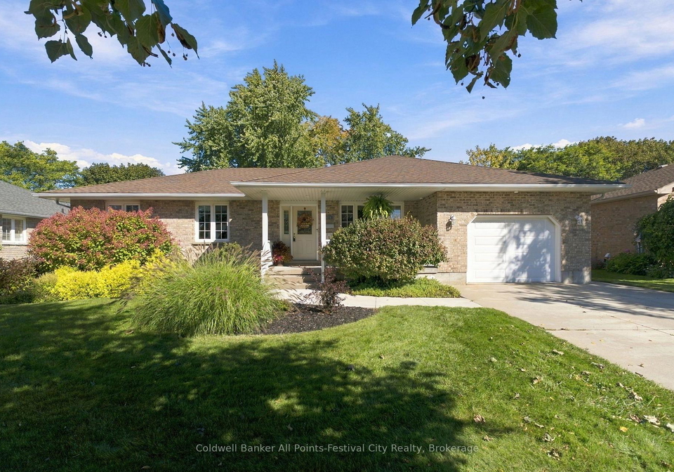 130-brimicombe-crescent-goderich-ontario-x13827644