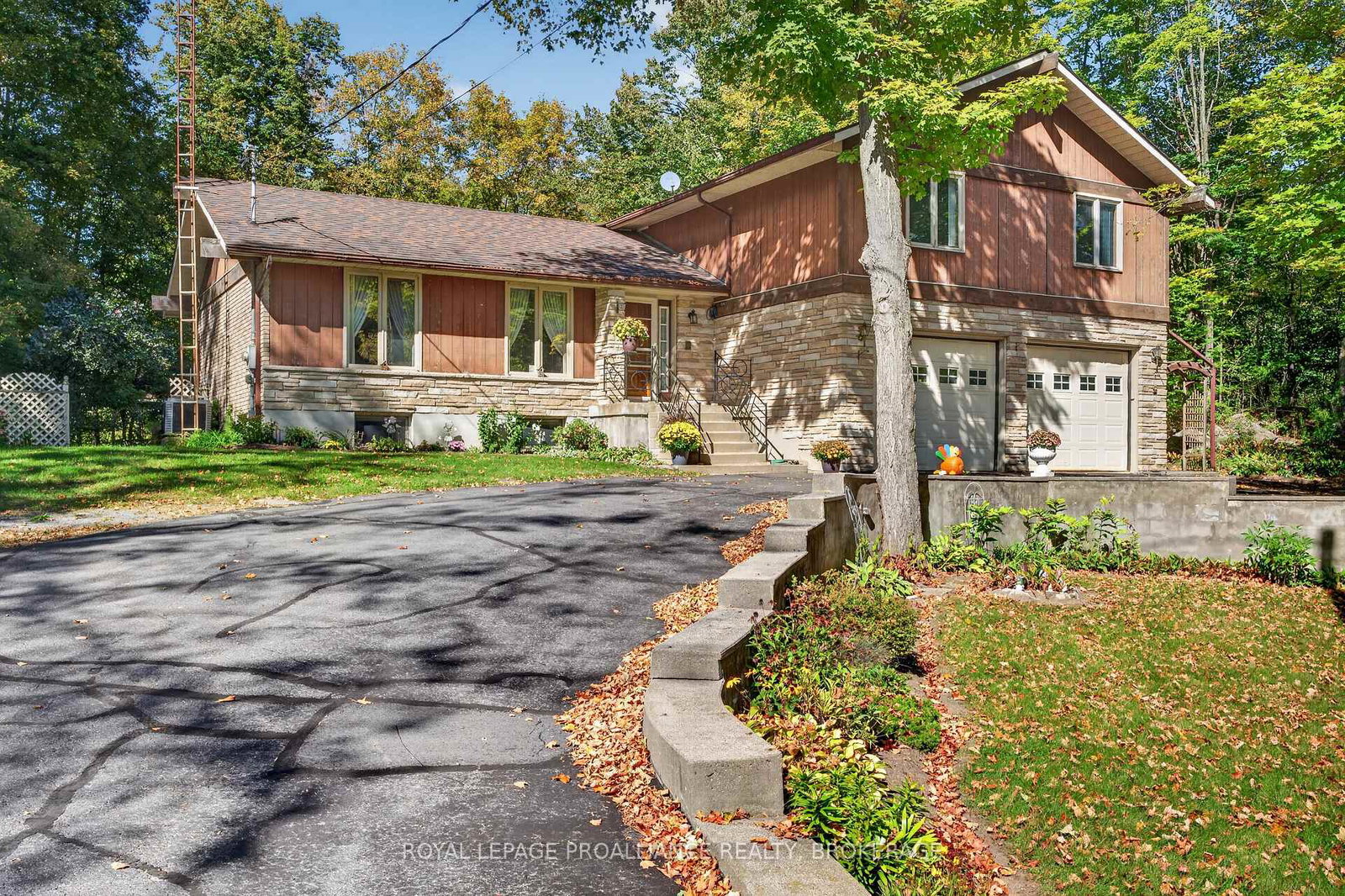 4454-bellrock-road-frontenac-ontario-x13827678