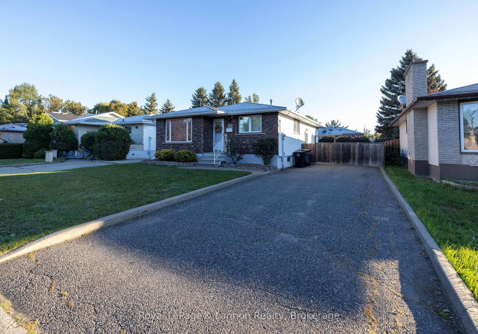 376-ryerson-crescent-thunder-bay-ontario-x13827766
