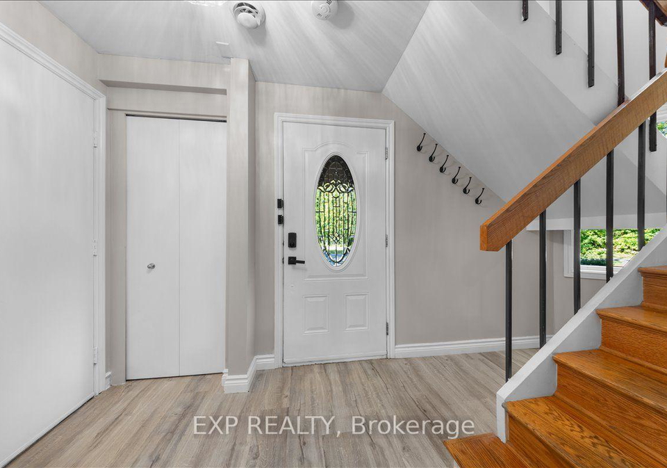 7-maplehurst-avenue-ottawa-ontario-x13827814