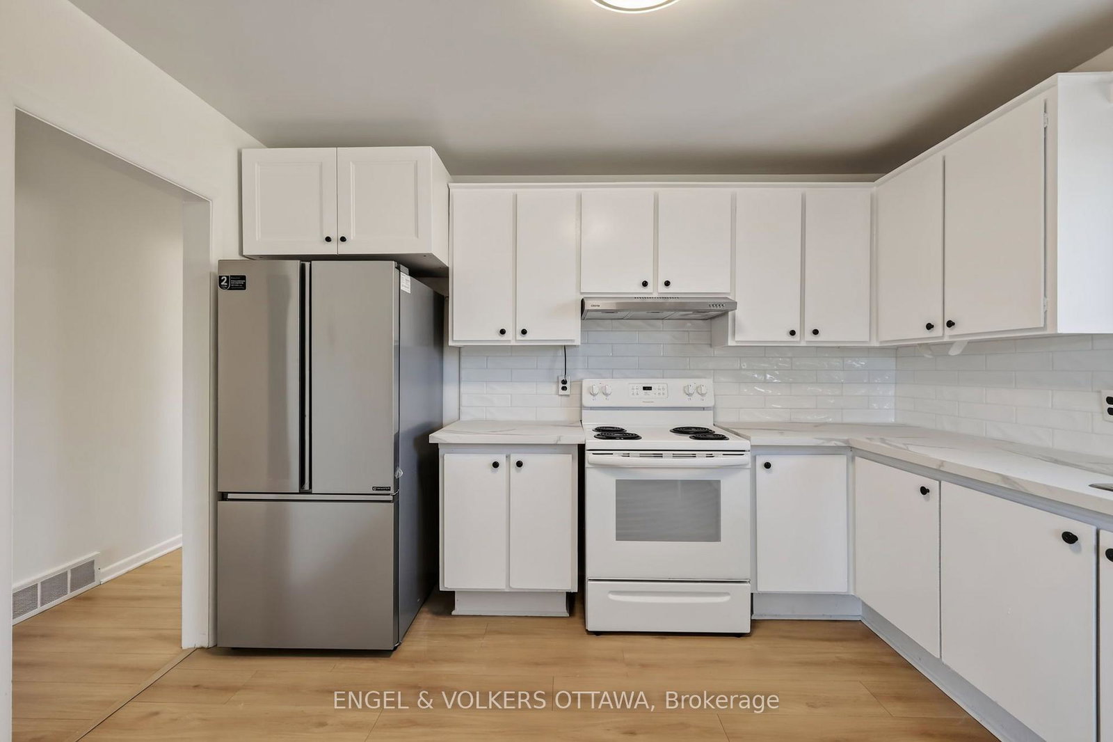 1132-clyde-avenue-ottawa-ontario-x13827934