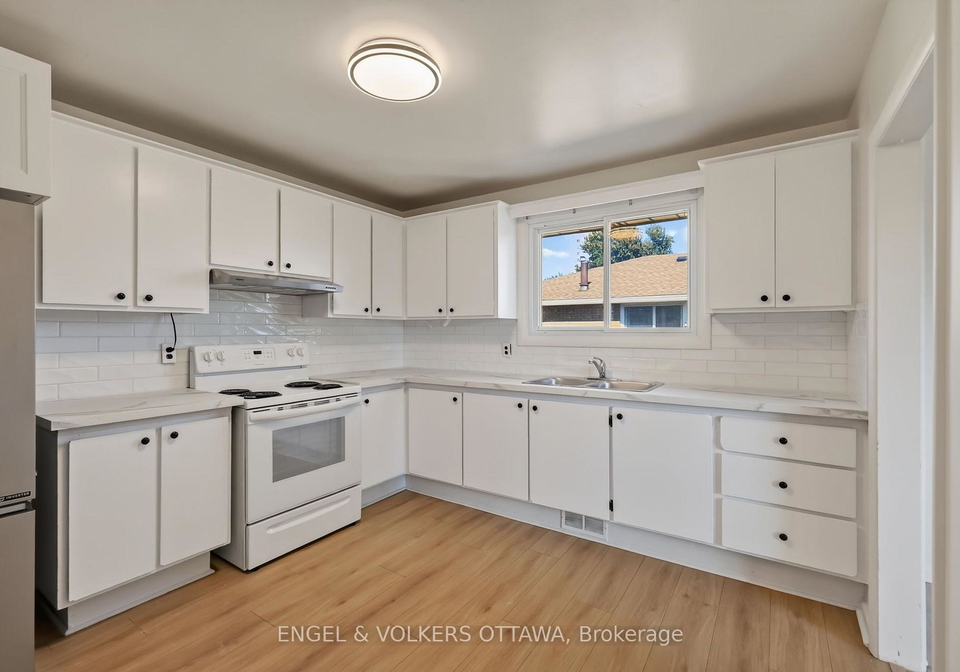 1132-clyde-avenue-ottawa-ontario-x13827934