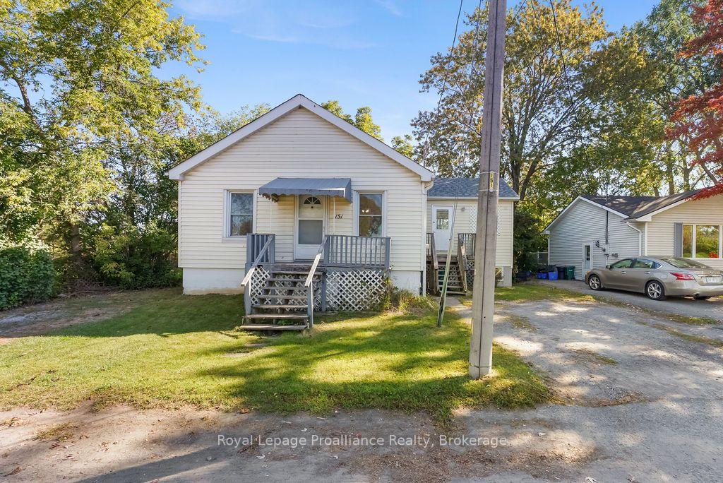 151-stanley-street-belleville-ontario-x13828008
