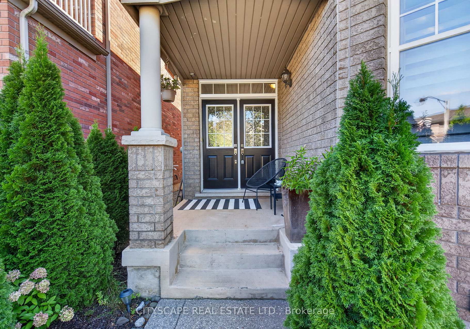 366-montreal-circle-hamilton-ontario-x13828102