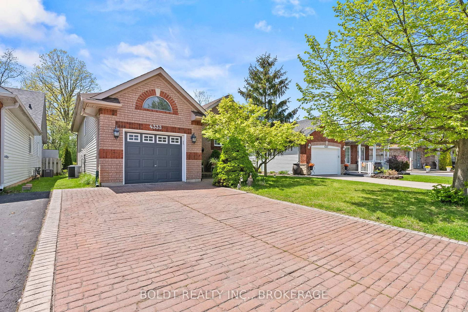 4333-southerland-court-niagara-falls-ontario-x13828140
