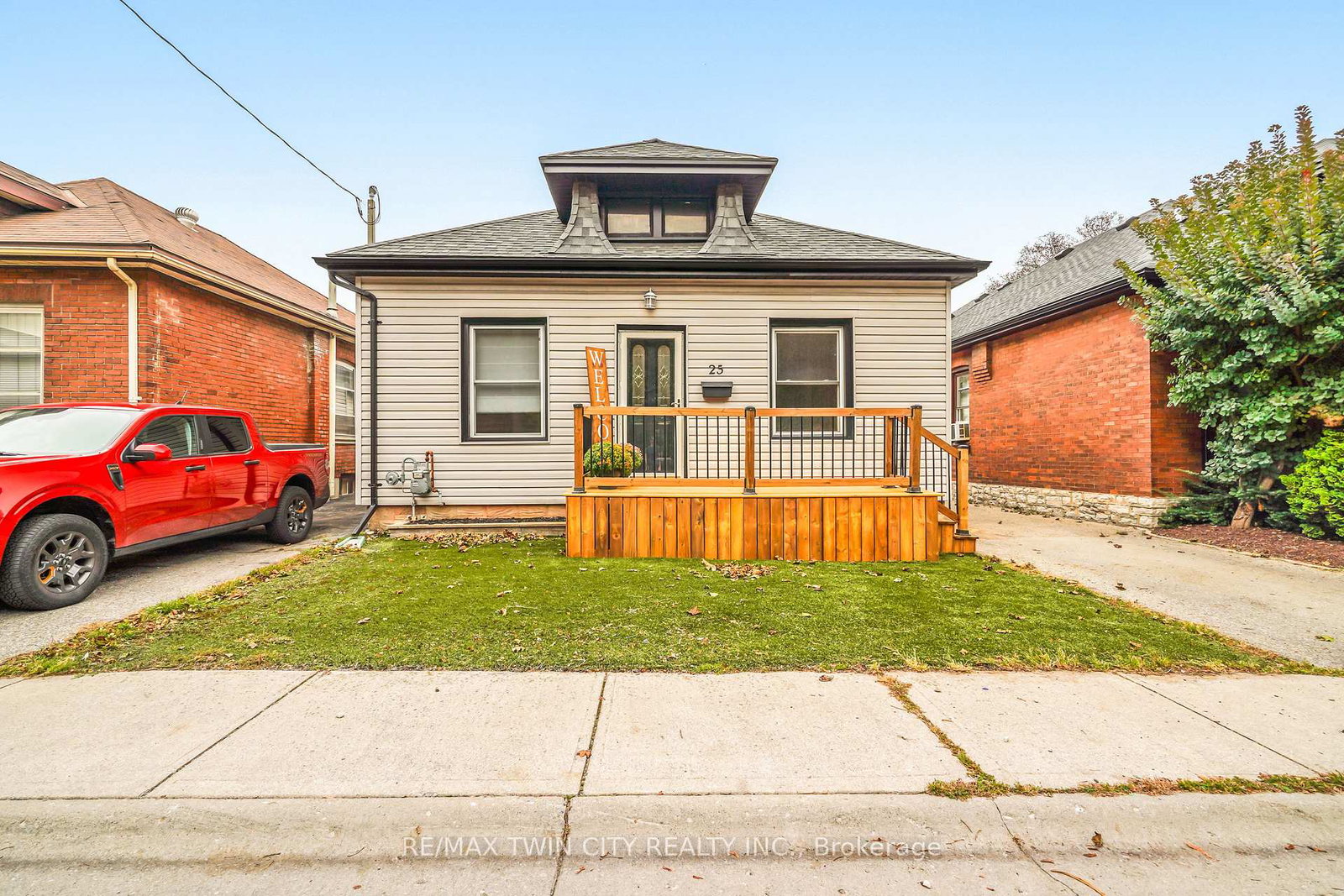 25-alonzo-street-brantford-ontario-x13828268