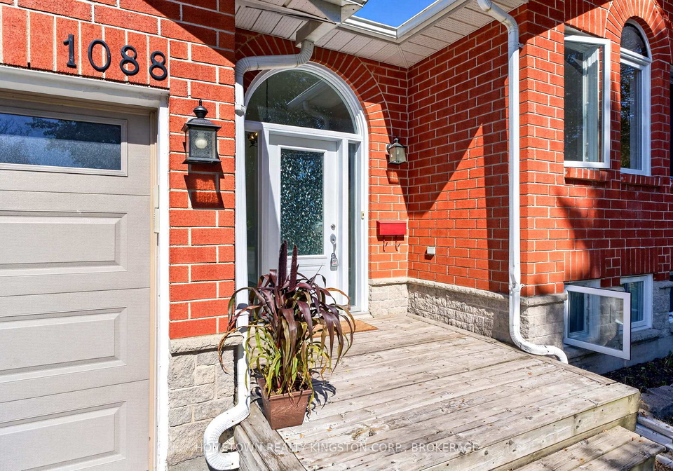 1088-acadia-drive-kingston-ontario-x13828346