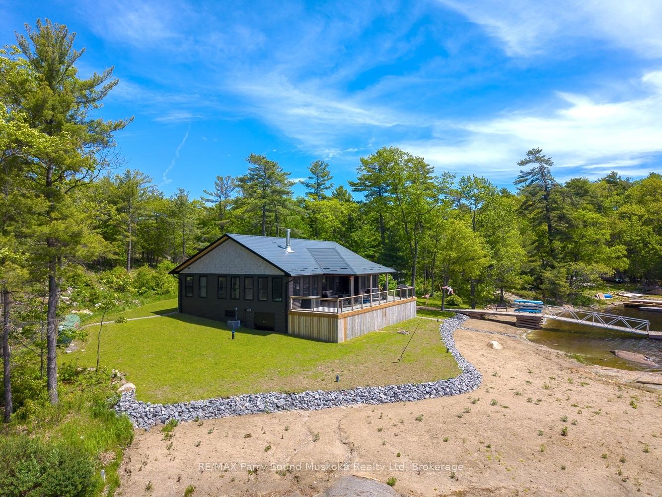 32-a11-island-the-archipelago-ontario-x13828948