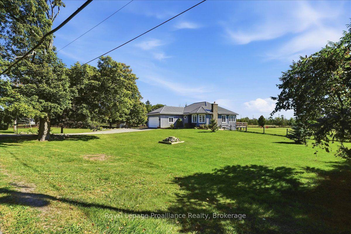 1116-county-road-8-prince-edward-county-ontario-x13829034