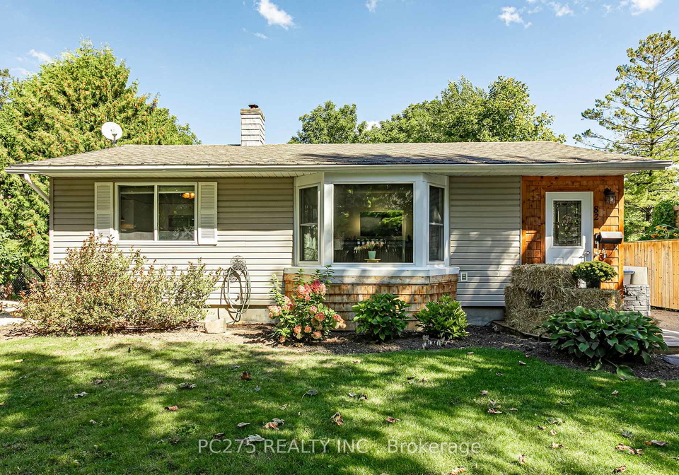 82-centre-street-huron-east-ontario-x13829088