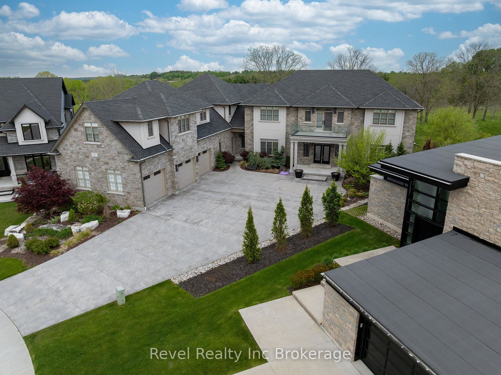241-tamarack-boulevard-woodstock-ontario-x13829234