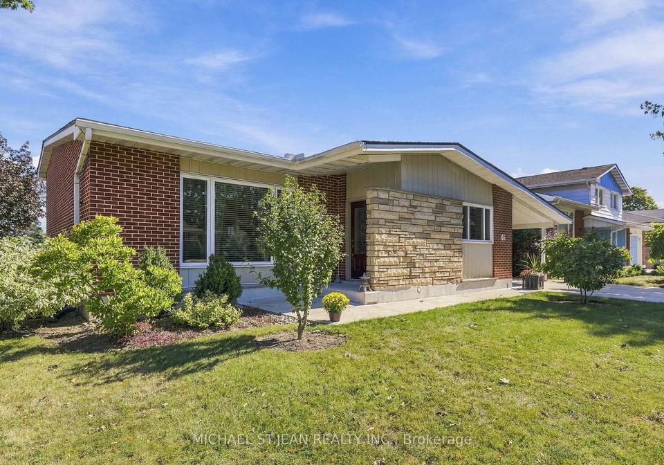 46-lawrence-avenue-hamilton-ontario-x13829338