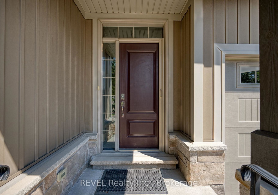 38-sandalwood-common-st-catharines-ontario-x13829392