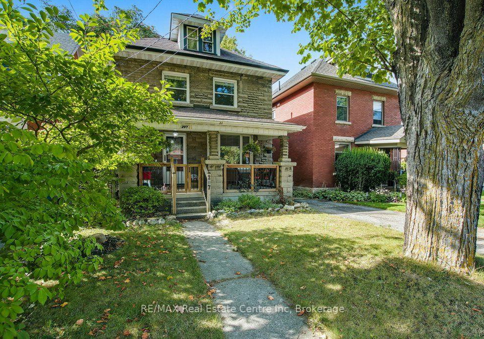 207-waterloo-avenue-guelph-ontario-x13829534