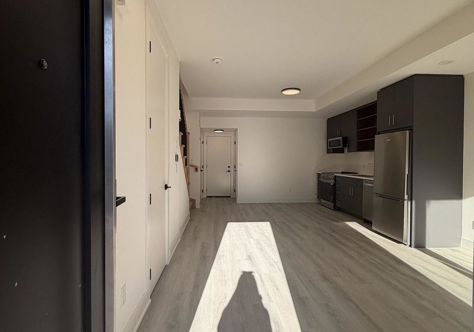 210-ellis-avenue-st-catharines-ontario-x13829766