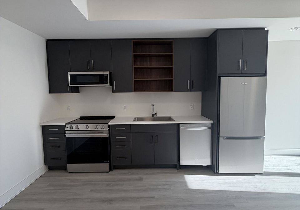 210-ellis-avenue-st-catharines-ontario-x13829766