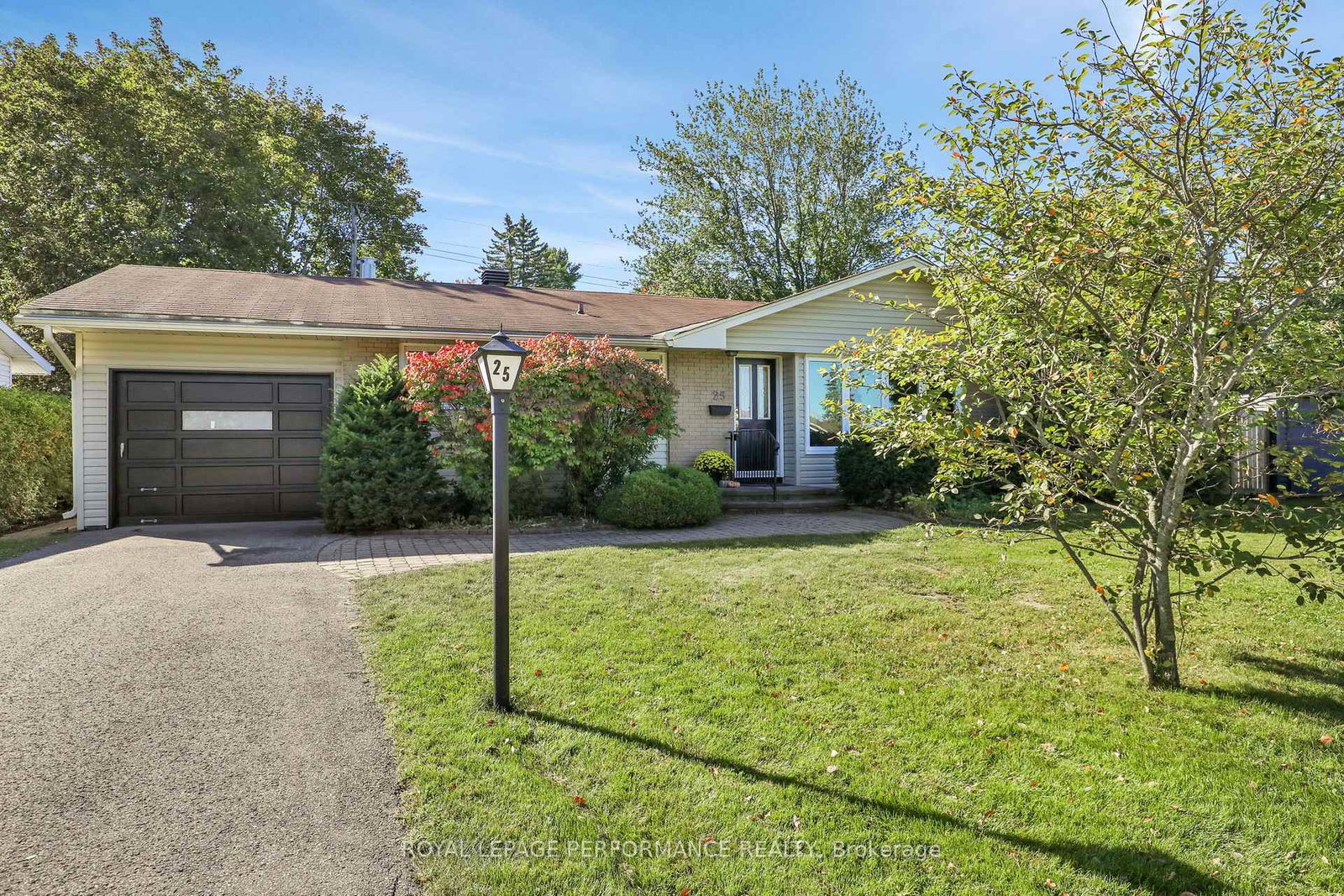 25-thorncliff-place-ottawa-ontario-x13829814