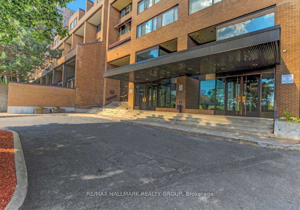 515-st-laurent-boulevard-ottawa-ontario-x13830040