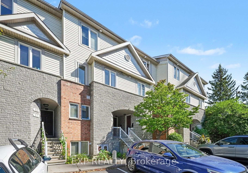 93-strathaven-private-ottawa-ontario-x13830194