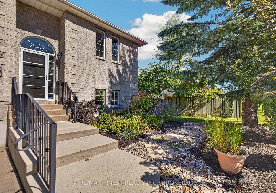 412-malabar-drive-kingston-ontario-x13830244