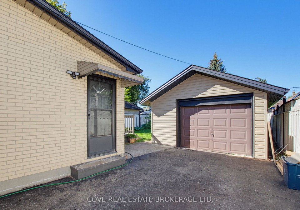 143-mamelon-street-london-east-ontario-x13830366