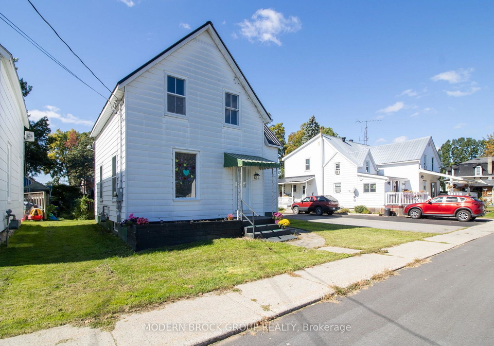 614-east-street-edwardsburghcardinal-ontario-x13830632
