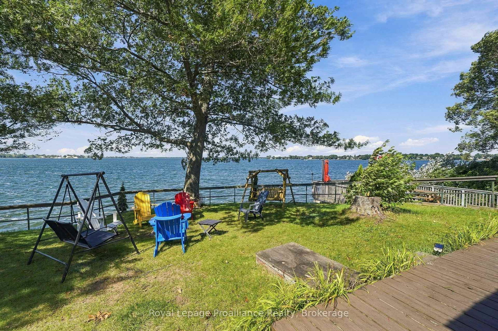 30-mayne-lane-prince-edward-county-ontario-x13830698
