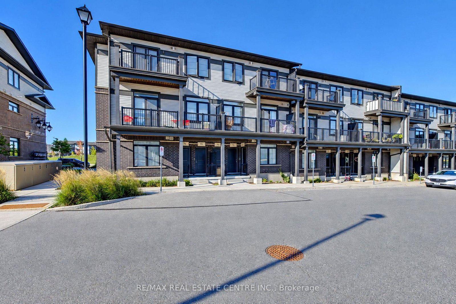 74-wheat-lane-kitchener-ontario-x13830740