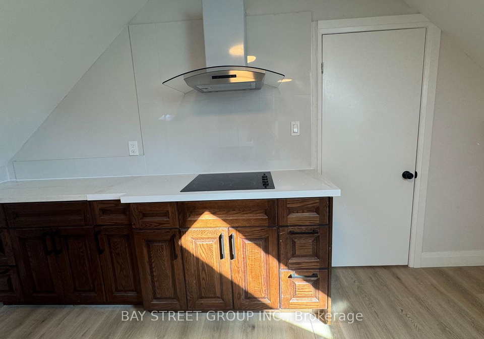 5737-stanley-avenue-niagara-falls-ontario-x13830762