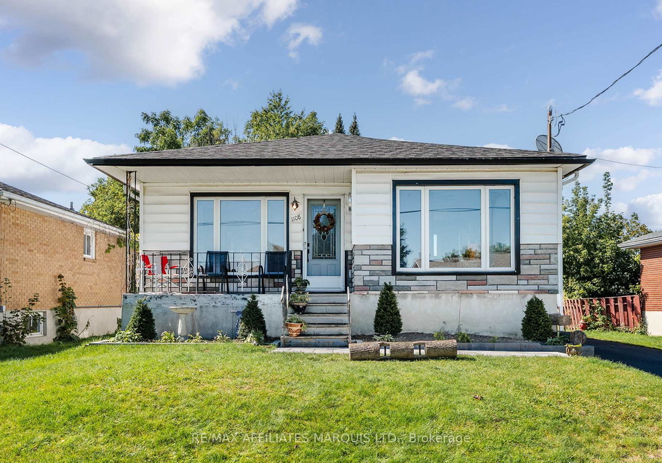 1108-daly-avenue-cornwall-ontario-x13830828