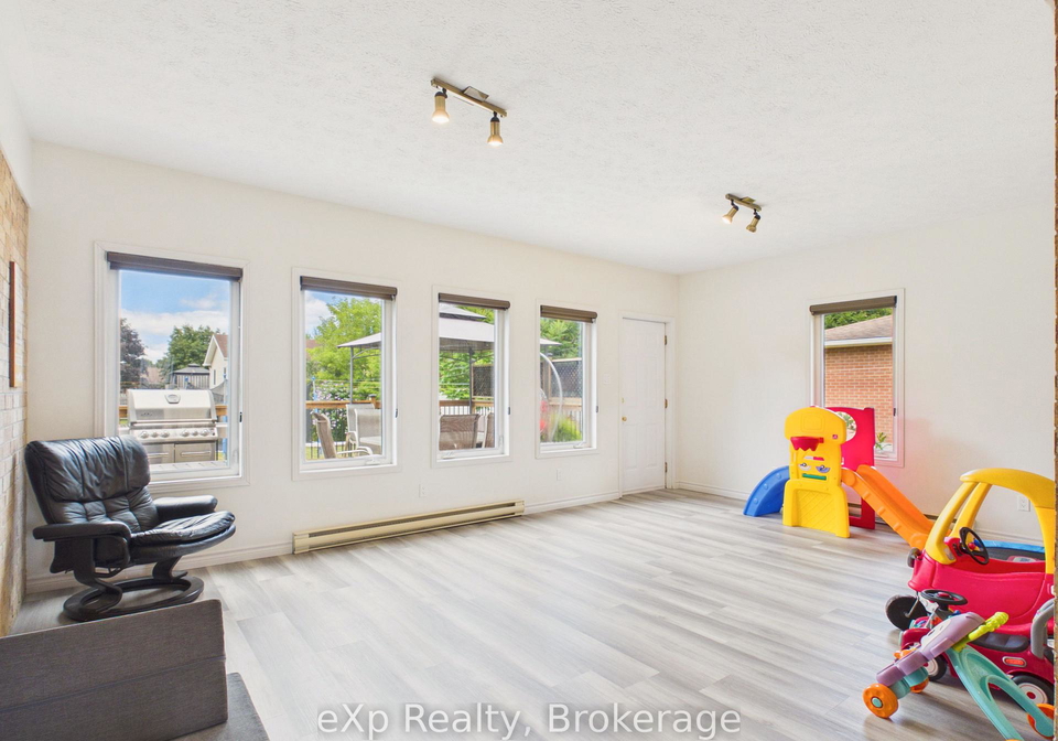 1103-marietta-street-howick-ontario-x13830912
