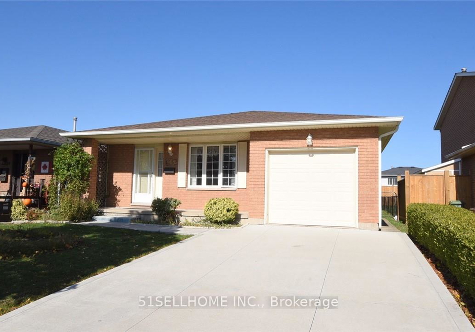 26-featherwood-crescent-hamilton-ontario-x13831150