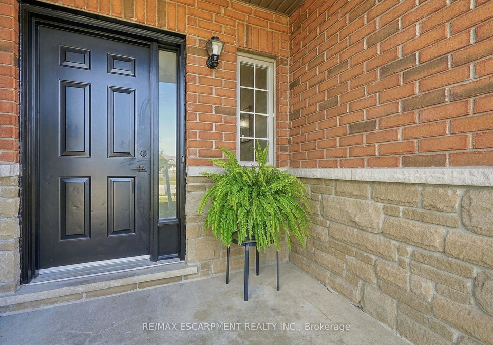 257-southbrook-drive-hamilton-ontario-x13831262