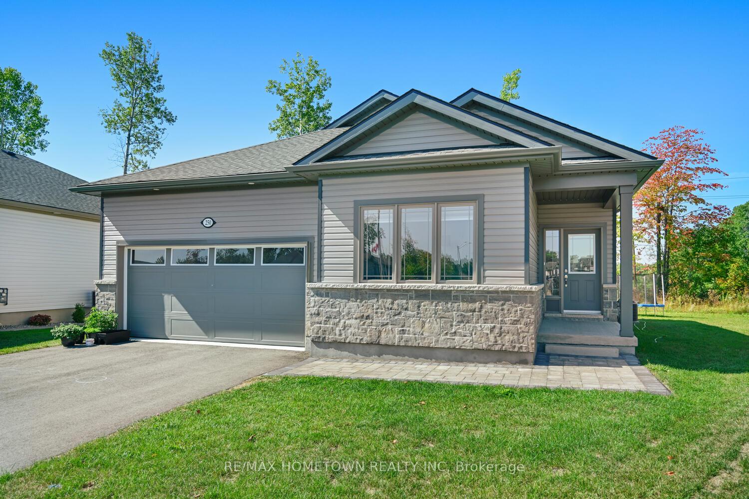 250-adley-drive-brockville-ontario-x13831292