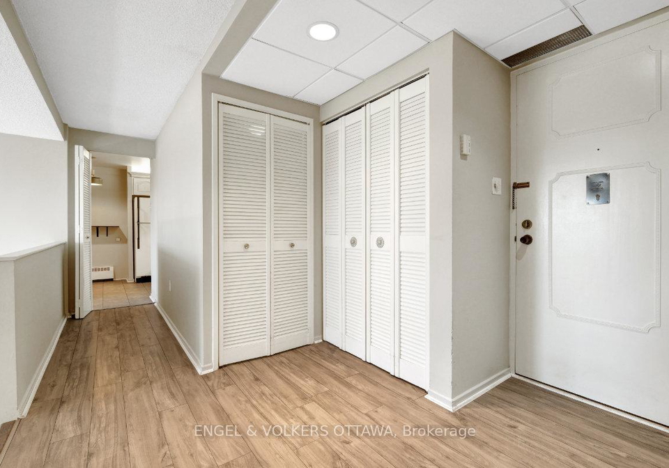 373-laurier-avenue-e-ottawa-ontario-x13831300
