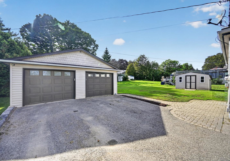 304-oxford-avenue-brockville-ontario-x13831322