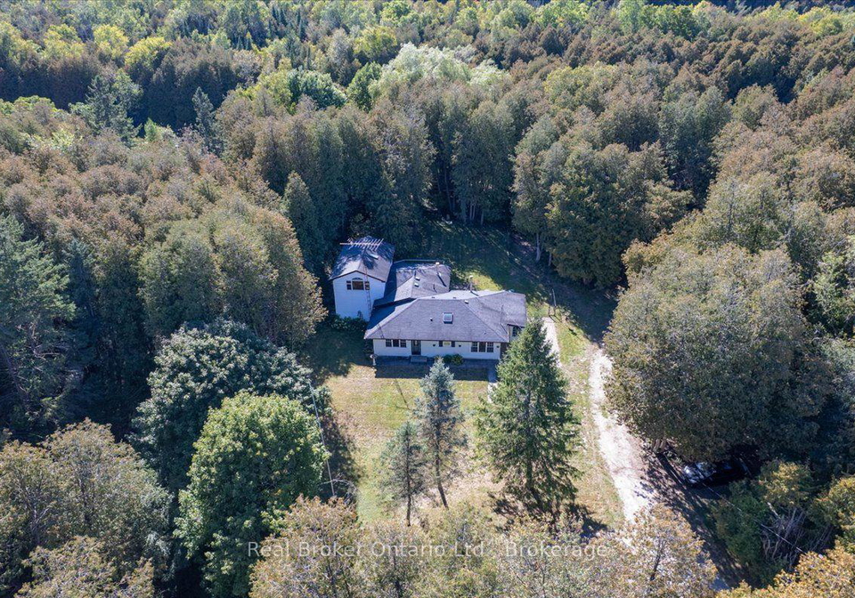 36-ash-street-guelpheramosa-ontario-x13831350
