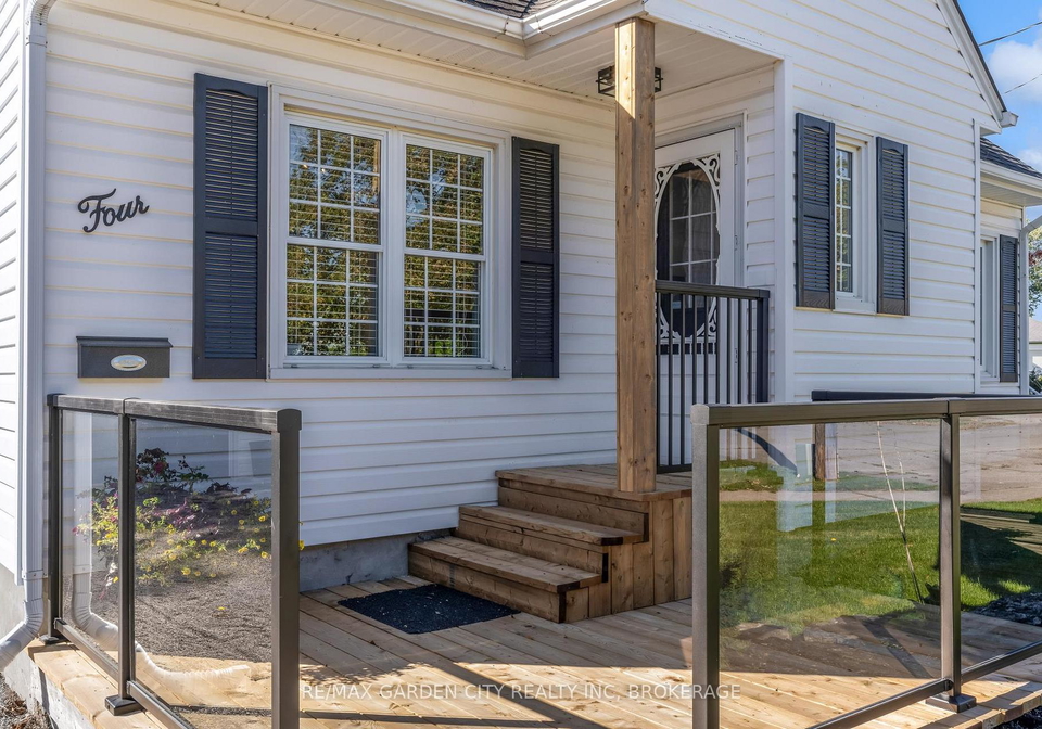 4-manor-road-st-catharines-ontario-x13831770