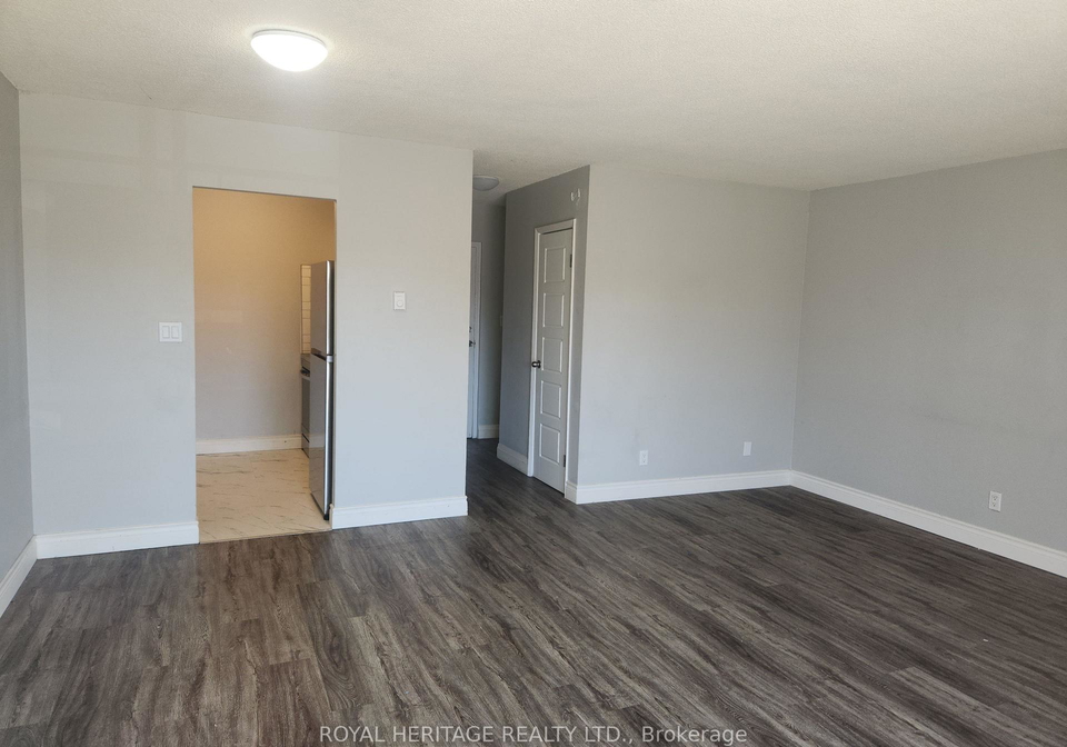 8800-willoughby-drive-niagara-falls-ontario-x13832048