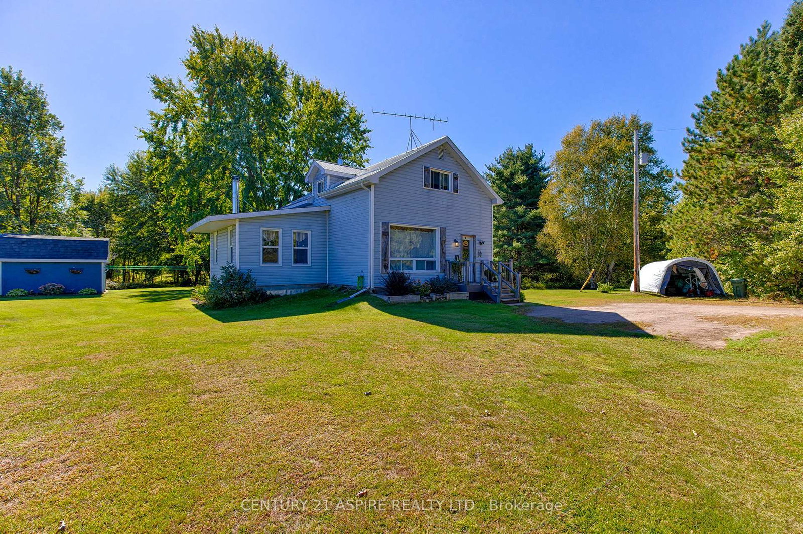 1085-forest-lea-road-laurentian-valley-ontario-x13832118