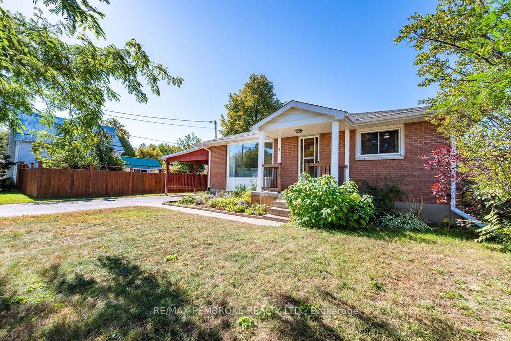 3-elliott-street-whitewater-region-ontario-x13832200