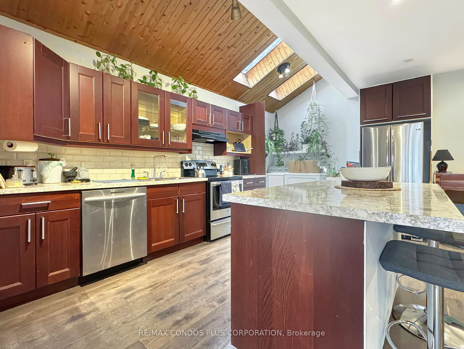 869-beach-boulevard-hamilton-ontario-x13832214