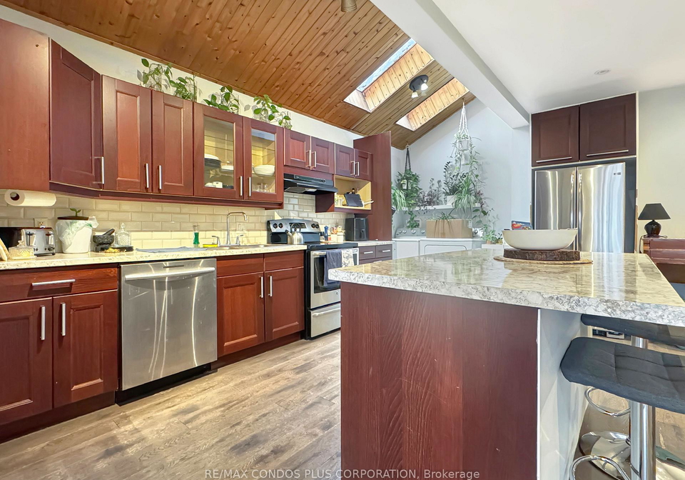 869-beach-boulevard-hamilton-ontario-x13832214