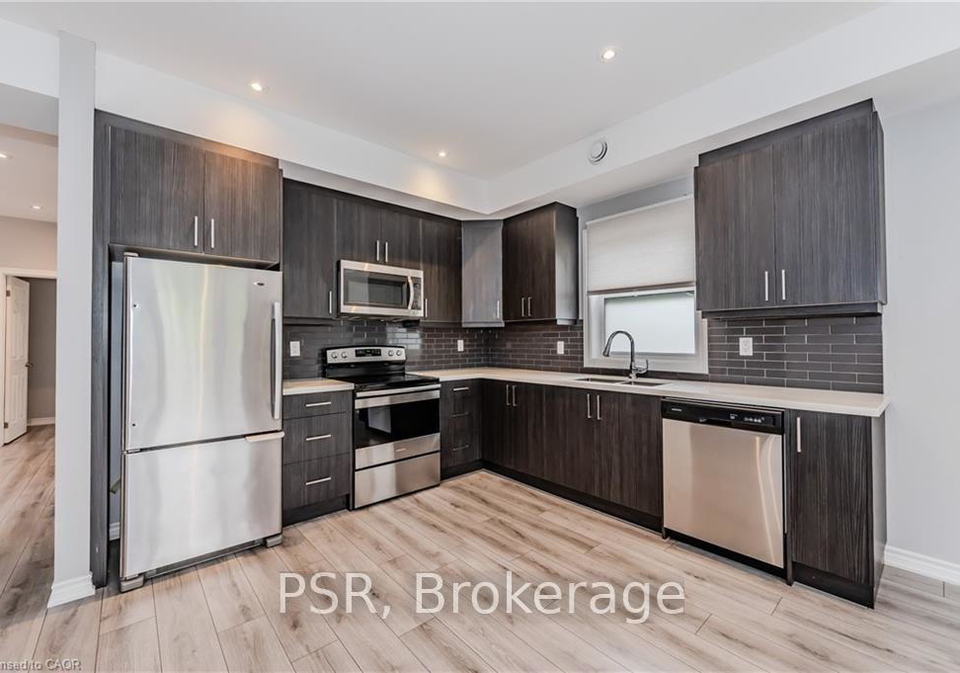 17-mary-street-waterloo-ontario-x13832264