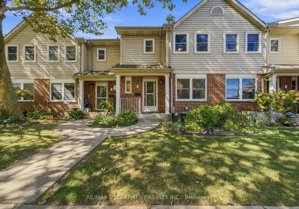 55-kerman-avenue-grimsby-ontario-x13832312