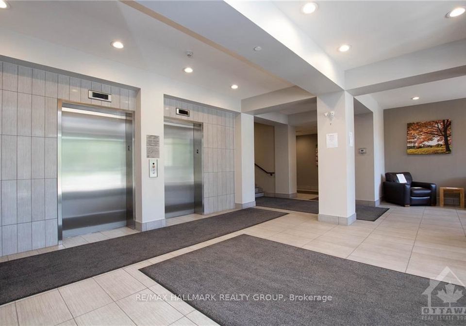 808-bronson-avenue-ottawa-ontario-x13832368