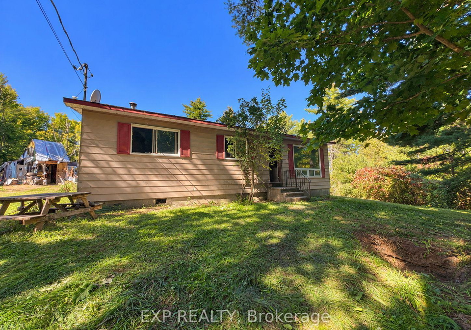 942-bathurst-9th-concession-road-tay-valley-ontario-x13832492